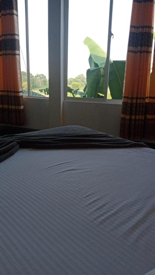 Air Vision 98 Hotel Katunayaka Luaran gambar